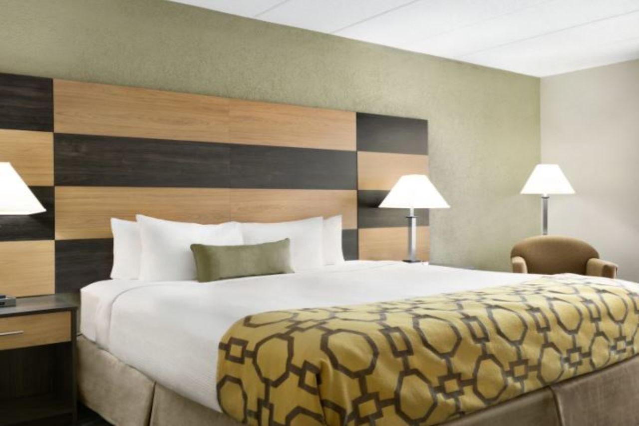 Baymont By Wyndham Florence Cincinnati Екстер'єр фото